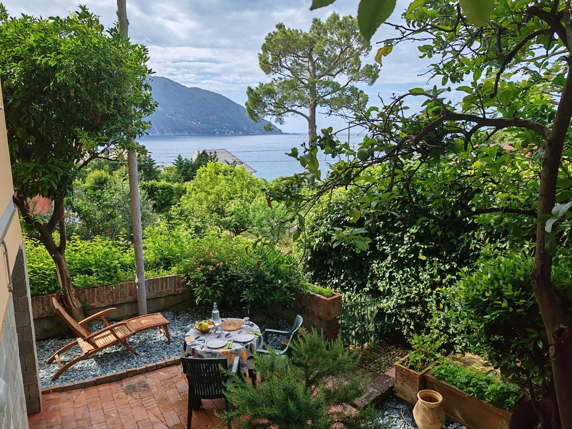B&B La Taverna Di Mulinetti Recco Exterior photo